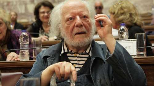 Πέθανε ο σπουδαίος σκηνοθέτης και συγγραφέας Ροβήρος Μανθούλης