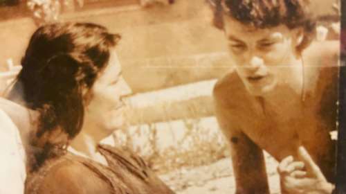 &quot;Εμένα θα μου μυρίζει πάντα γιασεμί&quot;: Το συγκινητικό αντίο του Ηλία Ψινάκη στην Ειρήνη Παπά