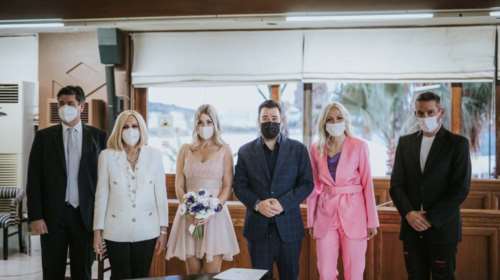 Με κουμπάρα τη Φώφη Γεννηματά παντρεύτηκε ο επιχειρηματίας Γιώργος Ηλιάδης στα Τρίκαλα