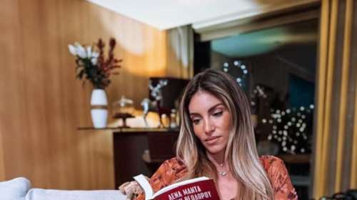 Η Αθηνά Οικονομάκου ανοίγει το σπίτι της στην Κηφισιά- "Πριν 20 χρόνια ζούσα σε γκαρσονιέρες"