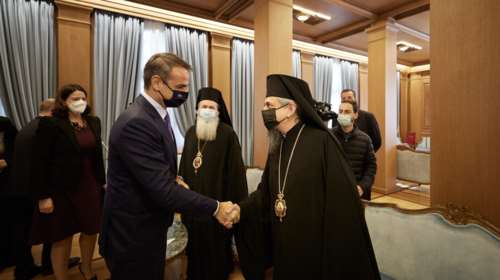Μητσοτάκης σε Μητροπολίτες: Στηρίξτε το πρόγραμμα εμβολιασμού, προσοχή στα μέτρα προστασίας στις εκκλησίες στις γιορτές