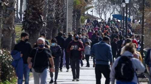 Κορονοϊός: Εντονη ανησυχία για την Αττική με τα μισά κρούσματα της χώρας -  Σε επιφυλακή για το κέντρο της Αθήνας