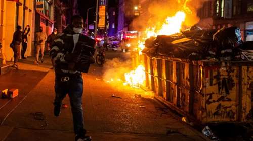 Δολοφονία Φλόιντ - Ελληνίδα κάτοικος ΗΠΑ: Μας ήρθε μήνυμα, alert στο κινητό να μην κυκλοφορούμε