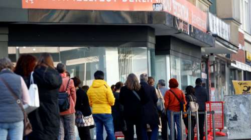 Ινστιτούτο &quot;Ρόμπερτ Κοχ&quot;: Στα όριά του το γερμανικό σύστημα Υγείας - Προσεκτικό άνοιγμα όχι νωρίτερα από Μάιο ή Ιούνιο