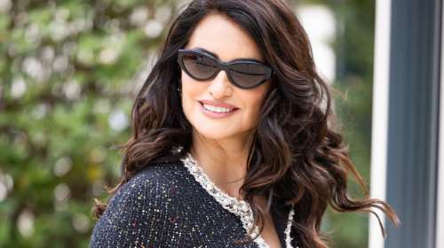 Caramel Flan: Η Penelope Cruz έκανε στα καστανά της μαλλιά την πιο εντυπωσιακή αλλαγή για το φθινόπωρο