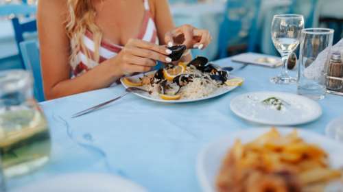 Πότε είναι ασφαλές να τρώμε μύδια και άλλα όστρακα; Ο κανόνας του &quot;ρ&quot;