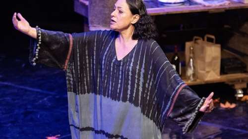 Αθηνά Τσιλύρα: Η σπάνια βραδινή έξοδος για την αγαπημένη ηθοποιό