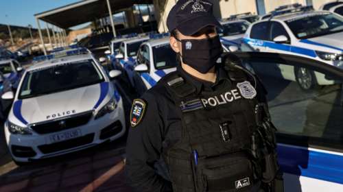 Θερίζει η Ομικρον στην ΕΛ.ΑΣ- Εφεραν αστυνομικό από τη Ραφήνα για βάρδια στο ΑΤ Ομονοίας λόγω ελλείψεων