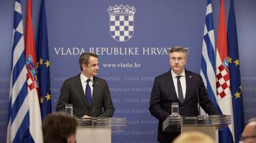 Δηλώσεις Μητσοτάκη - Πλένκοβιτς: Viral η διερμηνέας - &quot;Και… πολλά άλλα που δεν τα κατάλαβα&quot; [Βίντεο]