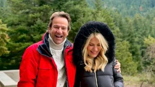 Ελένη Μενεγάκη και Μάκης Παντζόπουλος: Η μυστική οικογενειακή χριστουγεννιάτικη απόδραση - Μαζί τους ο Άγγελος