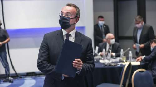 Σταϊκούρας: 37,8 δισ. ευρώ τα ταμειακά διαθέσιμα - Πρόσκληση σε επενδυτές να επενδύσουν στην Ελλάδα