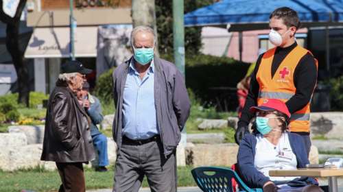 Κορονοϊός: Προσοχή στις απάτες - Επιτήδειοι λένε σε ηλικιωμένους ότι μολύνθηκαν συγγενικά τους πρόσωπα