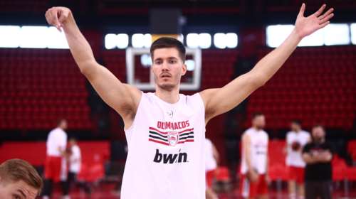 Ολυμπιακός: &quot;Καθαρή&quot; η μαγνητική του Φίλιπ Πέτρουσεφ, θα δοκιμάσει να δει αν θα παίξει το Game 2 με την Μπαρτσελόνα