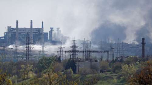 Μαριούπολη: &quot;Χάθηκε η επαφή&quot; με τους τελευταίους υπερασπιστές του Azovstal - 30 παιδιά περιμένουν για εκκένωση