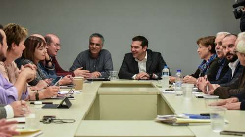 Ο Τσίπρας &quot;πέρασε&quot; τη σκληρή γραμμή για κλειστά σύνορα και στην Πολιτική Γραμματεία