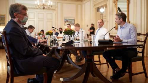 Εγκώμια Handelsblatt για Μητσοτάκη: Πώς οδηγεί την Ελλάδα εν μέσω κρίσεων κερδίζοντας μεγάλη αναγνώριση