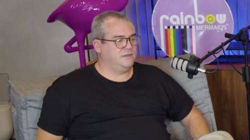 Π. Δαδακαρίδης: Καψουρεύτηκε γάτα- Μαγική η συνύπαρξη με τον σκύλο μου