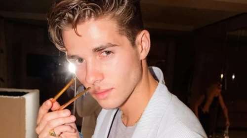 Ο εγγονός του τέως Αχιλλέας αποφοίτησε από το Πανεπιστήμιο: Οι υπέροχες οικογενειακές φωτογραφίες και οι ευχές του πατέρα του, Παύλου