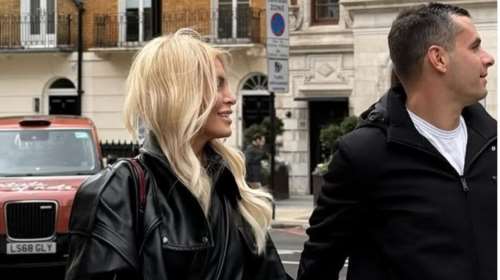 Κατερίνα Καινούργιου και Παναγιώτης Κουτσουμπής: Σε ουζερί στην Αίγινα