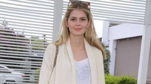 Αμαλία Κωστοπούλου: Mε τους γονείς του αγαπημένου της, στη Σεούλ