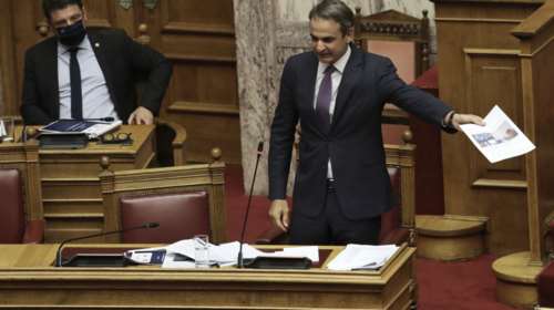 Δευτερολογία Μητσοτάκη: Δεν πρόκειται να τιμωρήσουμε κάποιο παιδί επειδή δεν φορά μάσκα