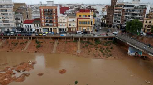 Ισπανία: Σχεδόν έναν χρόνο μετά τις φονικές πλημμύρες στη Βαλένθια, βρέθηκε σορός θαμμένη στη λάσπη