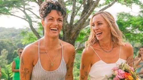 &quot;Υποδεχθείτε τις νύφες&quot;: Ο πρώτος γκέι γάμος μεταξύ γυναικών στη βασιλική οικογένεια της Αγγλίας είναι γεγονός