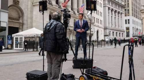 Ρωσική εισβολή στην Ουκρανία: &quot;Σοκ πολέμου&quot; στα χρηματιστήρια - Οι μακροπρόθεσμες συνέπειες