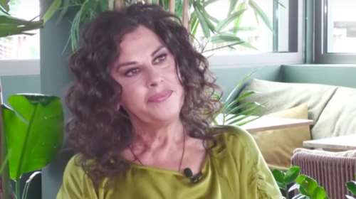 Ελευθερία Αρβανιτάκη: &quot;Τα έντυπα και οι εφημερίδες που ασχολούνται με την προσωπική ζωή του κάθε καλλιτέχνη, είναι σε συνεννόηση&quot;