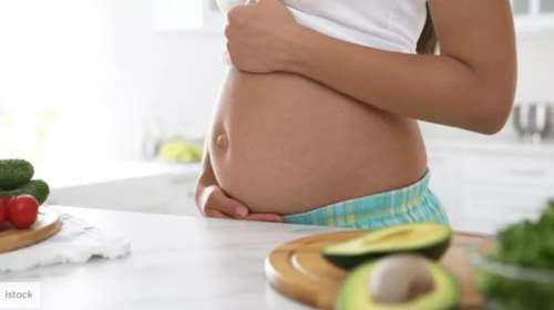 Vegan εγκυμοσύνη: Τα SOS στη διατροφή για υγιή κύηση και υγιές μωρό