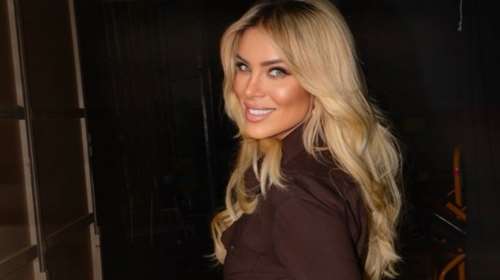 Η Κατερίνα Καινούργιου στόλισε για Χριστούγεννα: &quot;Ειδικά φέτος αυτό το δέντρο έγινε με πολλή αγάπη&quot;