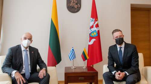Δένδιας από Λιθουανία: Συνάντηση Μητσοτάκη-Ερντογάν  &quot;για να σπάσει ο πάγος&quot; - Δεν ξεχνάμε την αεροπειρατία της Λευκορωσίας