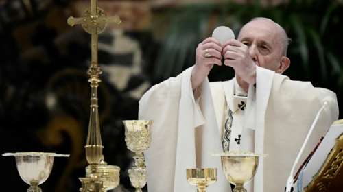 Ιστορική συνέντευξη του Πάπα στην RAI: Αν δεν πουλούσαμε όπλα για ένα χρόνο, θα ταΐζαμε όσους πεινούν