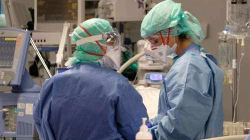 Ιατρικό μυστήριο με μωρό με απίστευτα υψηλό ιικό φορτίο κορονοϊού - 51.418 φορές μεγαλύτερο του συνηθισμένου