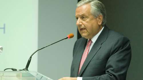 Η Lavipharm αποχαιρετά τον Θανάση Λαβίδα: Η πορεία του φαρμακοβιομήχανου