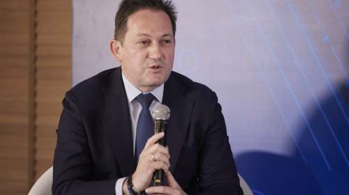 Νομοσχέδιο για ομόφυλα ζευγάρια - Πέτσας:  Διαφωνώ και θα απέχω από την ονομαστική ψηφοφορία