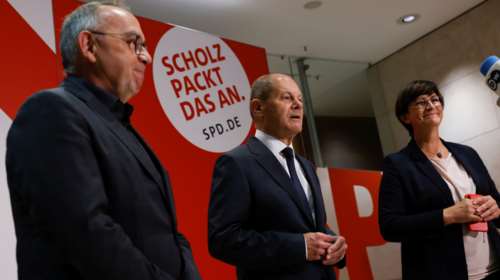 Γερμανία: Άρχισαν οι διερευνητικές επαφές μεταξύ SPD, Πρασίνων και FDP