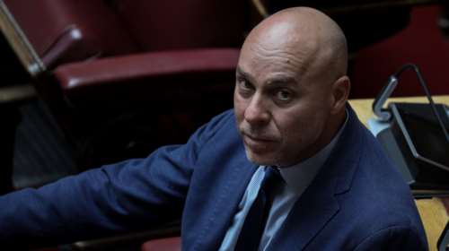 Επίθεση στο πολιτικό γραφείο του Αμυρά στα Ιωάννινα για τον Κουφοντίνα - Ταραντίλης: Η κυβέρνηση δεν τρομοκρατείται