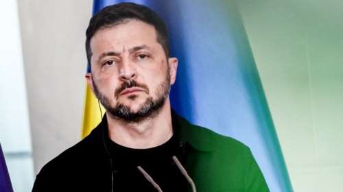 TASS: Δεν συζητήθηκε μια σύνοδος κορυφής Τραμπ-Πούτιν-Ζελένσκι, λέει το Κρεμλίνο