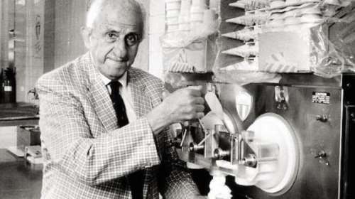 Ο &quot;βασιλιάς&quot; του παγωτού στην Αμερική ήταν Ελληνας - Πώς ένα... σκασμένο λάστιχο τον έκανε δισεκατομμυριούχο