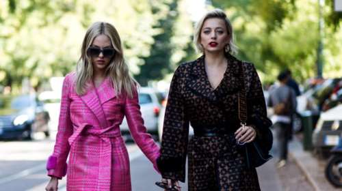 Αυτό είναι το παντελόνι είναι η πιο hot τάση της σεζόν: το λατρεύουν οι fashionistas