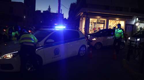 Αιματηρό επεισόδιο στον Νέο Μαρμαρά Χαλκιδικής: Έβγαλαν όπλα μέσα σε καφέ-μπαρ - Δύο τραυματίες