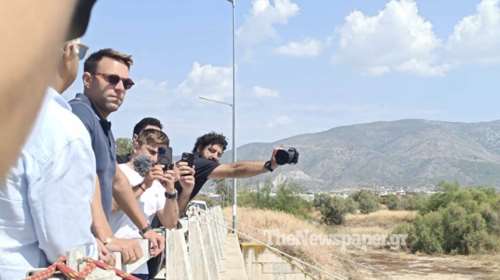 Στον Βόλο ο Κασσελάκης για τα νεκρά ψάρια: Υπεύθυνο το επιτελικό κράτος Μητσοτάκη για το μπάχαλο - Ζήτησε παραιτήσεις