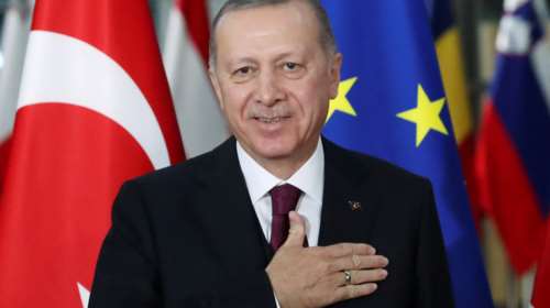 Ο Ερντογάν κατηγορεί και πάλι την Ελλάδα ότι εκπαιδεύει τρομοκράτες του PKK