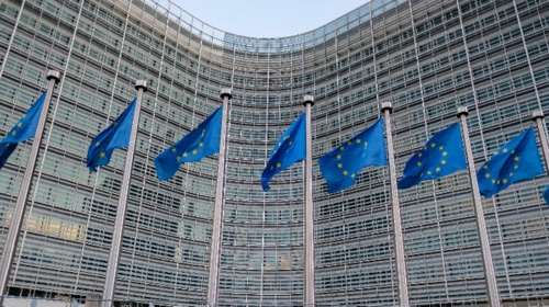 Κομισιόν: Το πρώτο &quot;πράσινο&quot; ομόλογο NextGenerationEU - Συγκέντρωσε 12 δισ. ευρώ