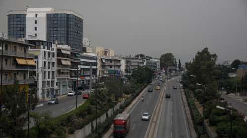 Aλλάζει ο παράδρομος της Λ. Μεσογείων στον Χολαργό: Προτεραιότητα στην κίνηση των πεζών