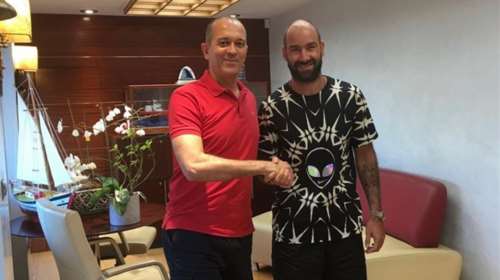 Επεσαν οι υπογραφές: Συνεχίζει στον Ολυμπιακό ο Σπανούλης