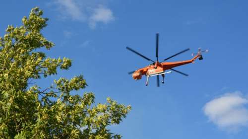 Φωτιά στο Κορωπί: Μεγάλη κινητοποίηση από την Πυροσβεστική - Σηκώθηκαν ελικόπτερα