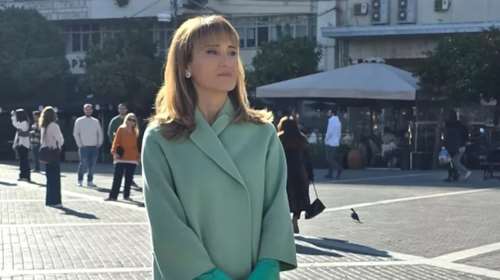 Μάρα Ζαχαρέα: Το πρωτότυπο tip που δεν γνώριζες για το κραγιόν σου - Οι έξτρα συμβουλές που μοιράστηκε