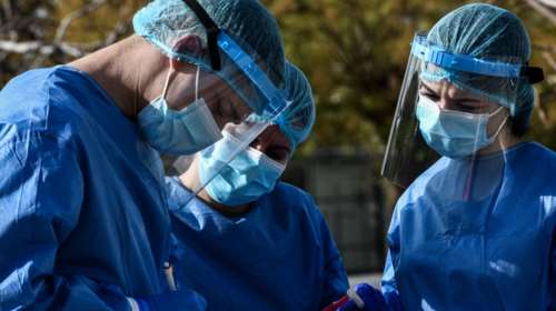 ΠΟΥ: Σύσταση στις κυβερνήσεις για PCR και rapid τεστ στα σχολεία για να μην κλείσουν και επιστρέψουμε στην τηλεκπαίδευση